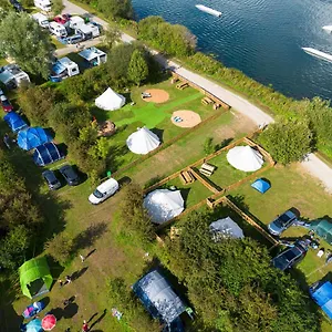  Luxury tent Spring Lakes Side Bell Tents